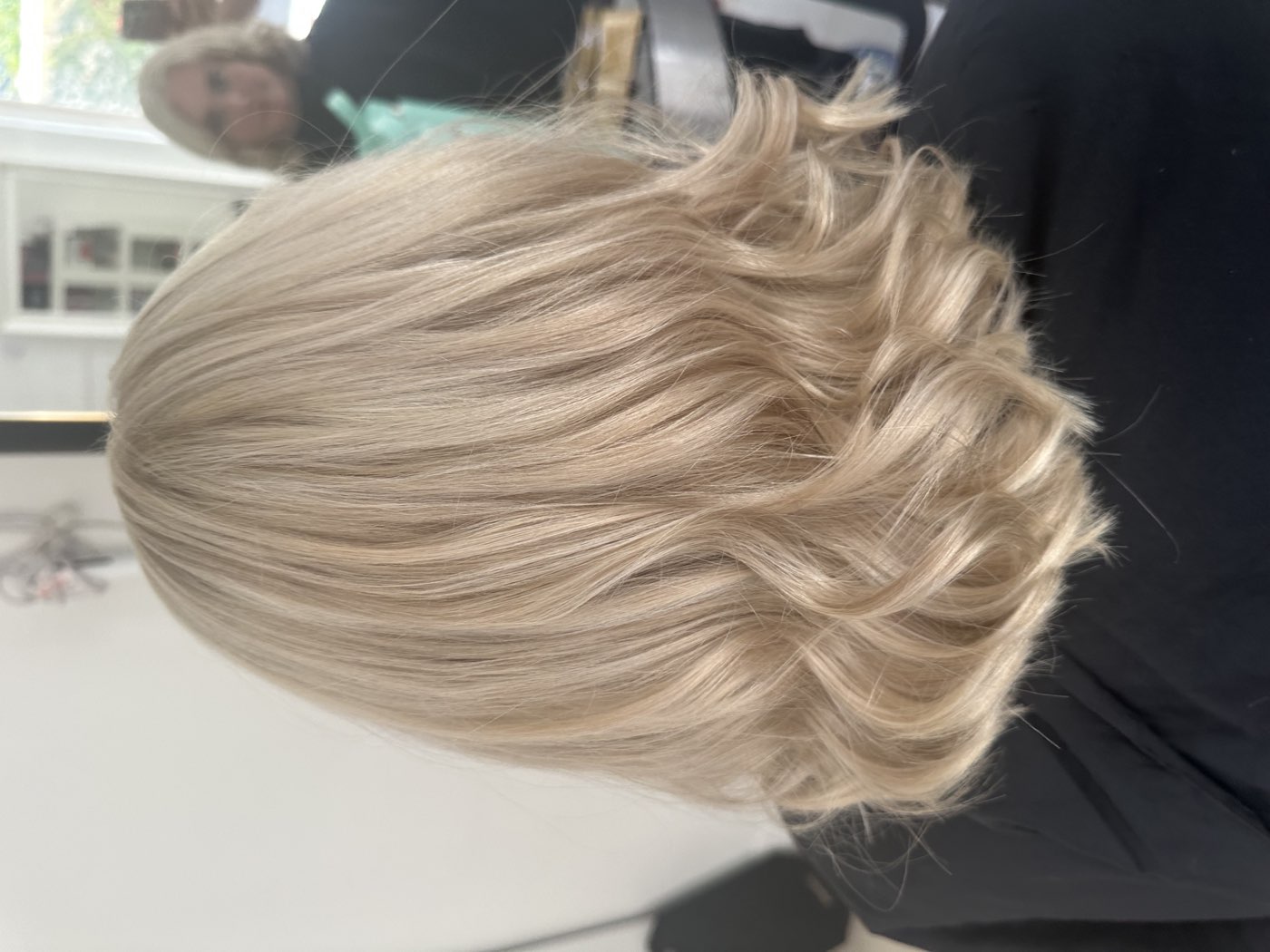 Precision bob with platinum tone